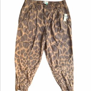 Anthro Animal Print Pant Trouser Joggers